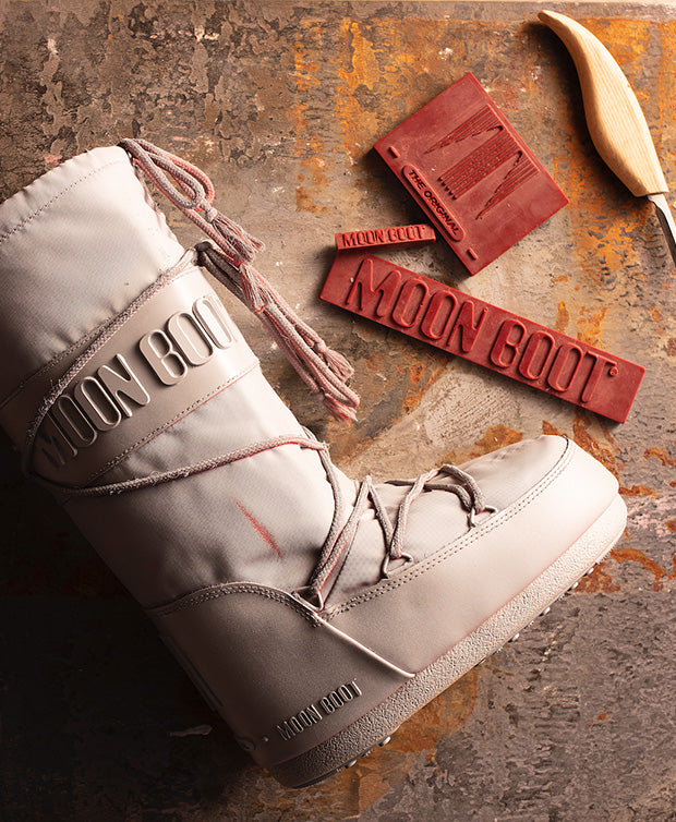 Moon Boots | Novus Market